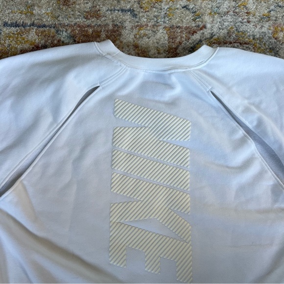 🤍NIKE CREWNECK - Picture 4 of 4